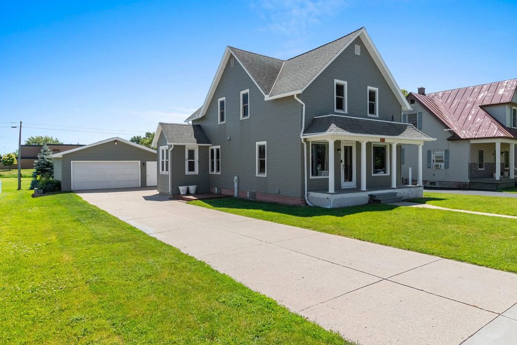 329 Mill St, Reedsville