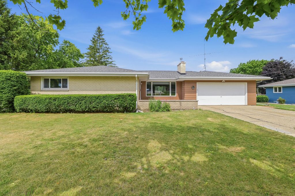 872 S Park Ave, Fond Du Lac