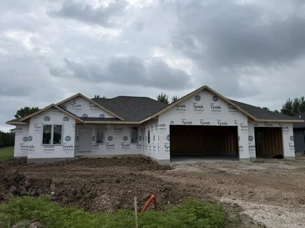 156 Wild Goose Ln, Sheboygan Falls