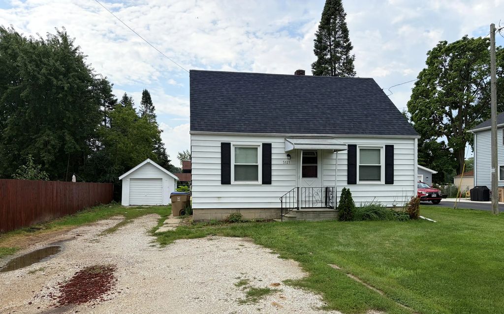 5121 85th St, Pleasant Prairie