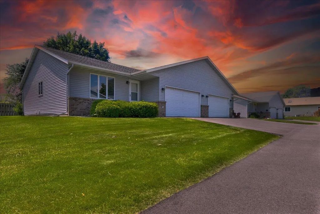 914 Northern Sands Pl, Onalaska