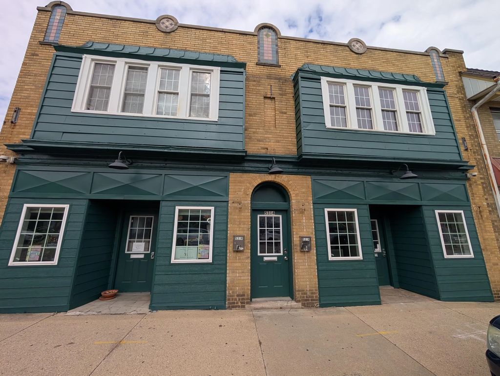 5316 W Center St, Milwaukee