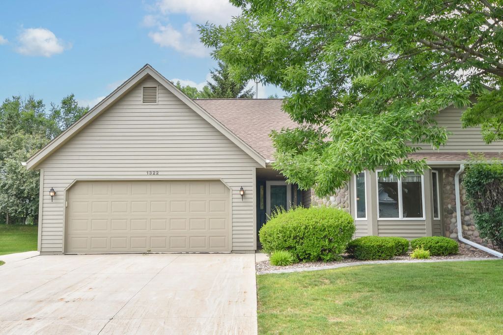 1322 Hidden Fields Dr, West Bend