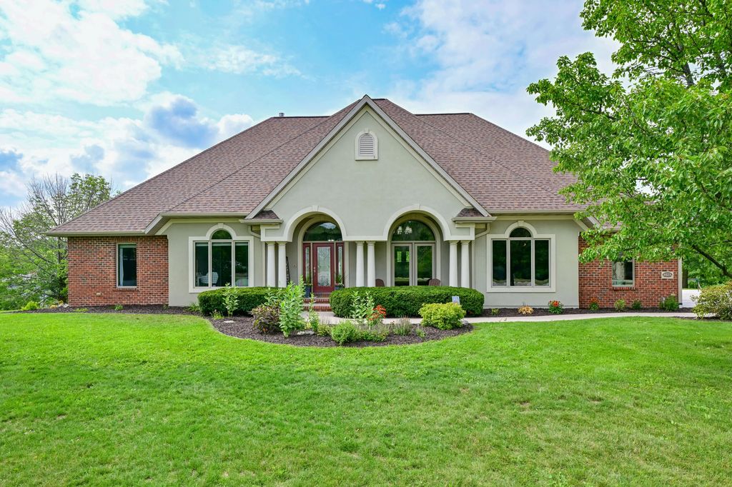 W6178 Oak Vista Ln, Plymouth