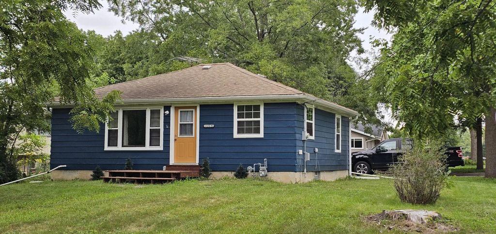 11102 82nd St, Pleasant Prairie