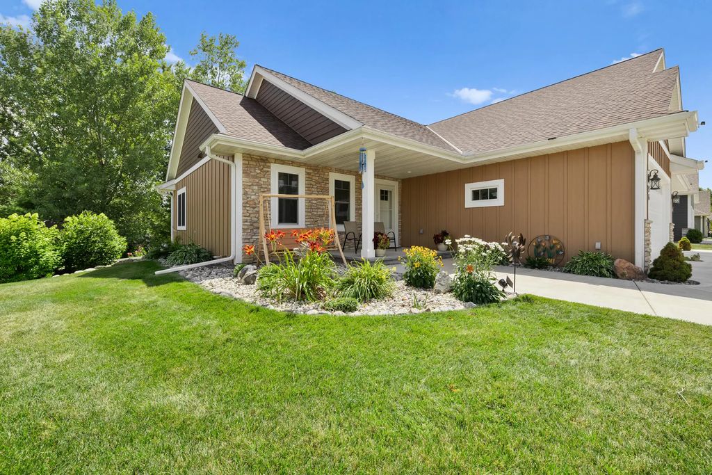 6996 Barney Ct, Trenton