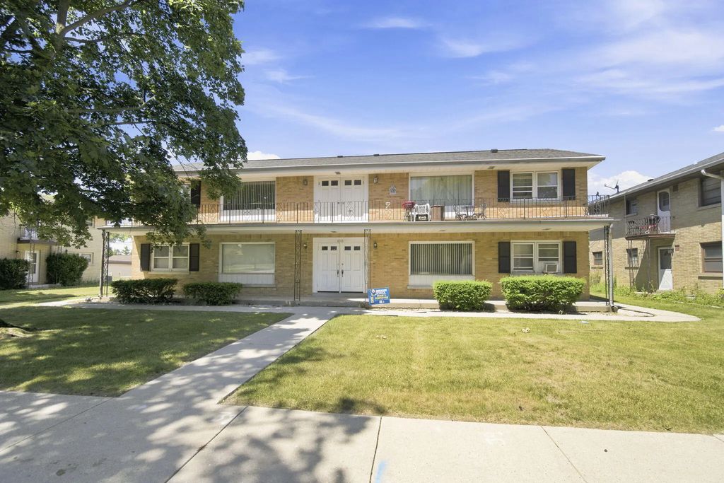 4203 N 91st St, Milwaukee