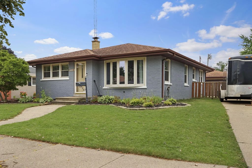 2110 16th Ave, Kenosha