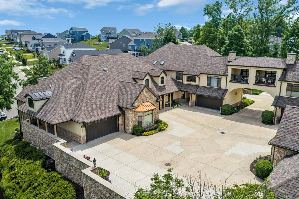 1800 La Salle St 2, Lake Geneva