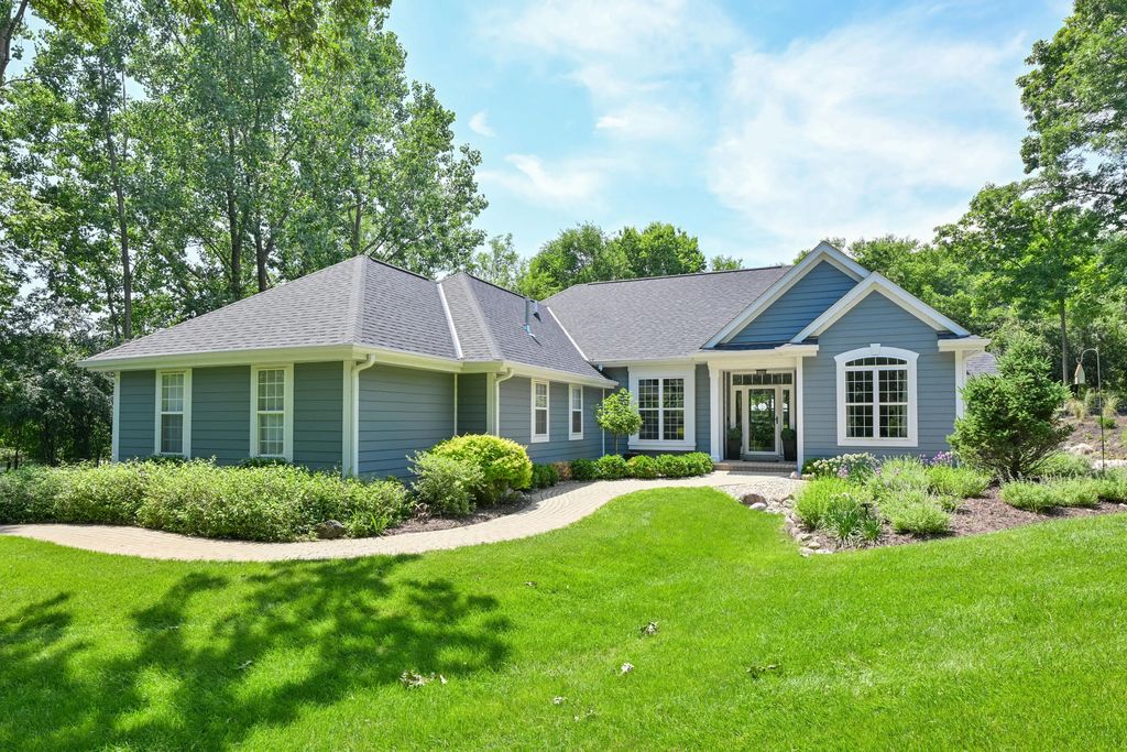 1342 Geneva National Ave E 22-03, Geneva