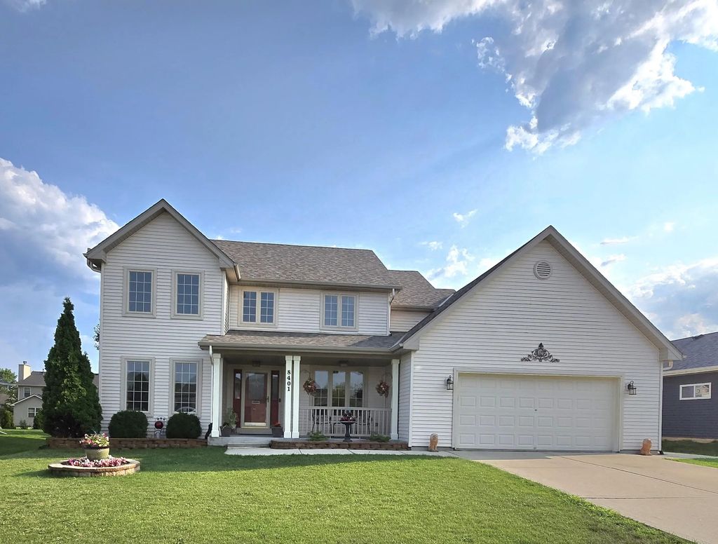 8401 Kingsway Ln, Sturtevant