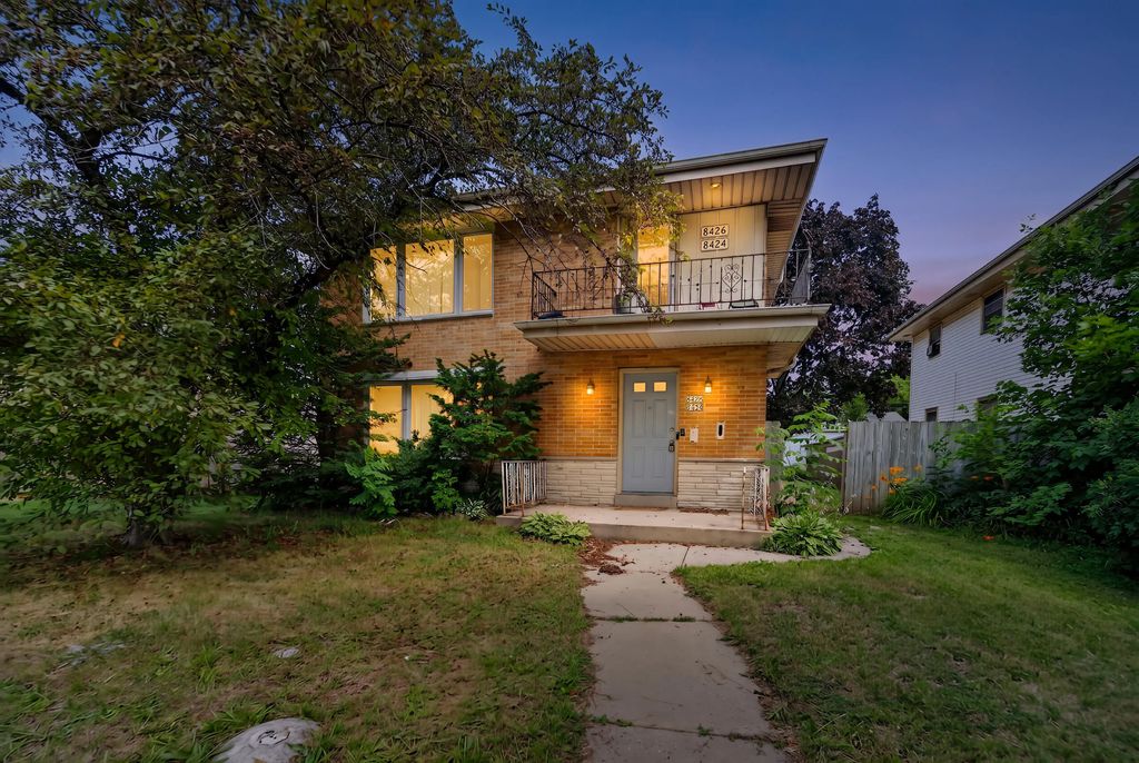 8624 W Hampton Ave 8626, Milwaukee