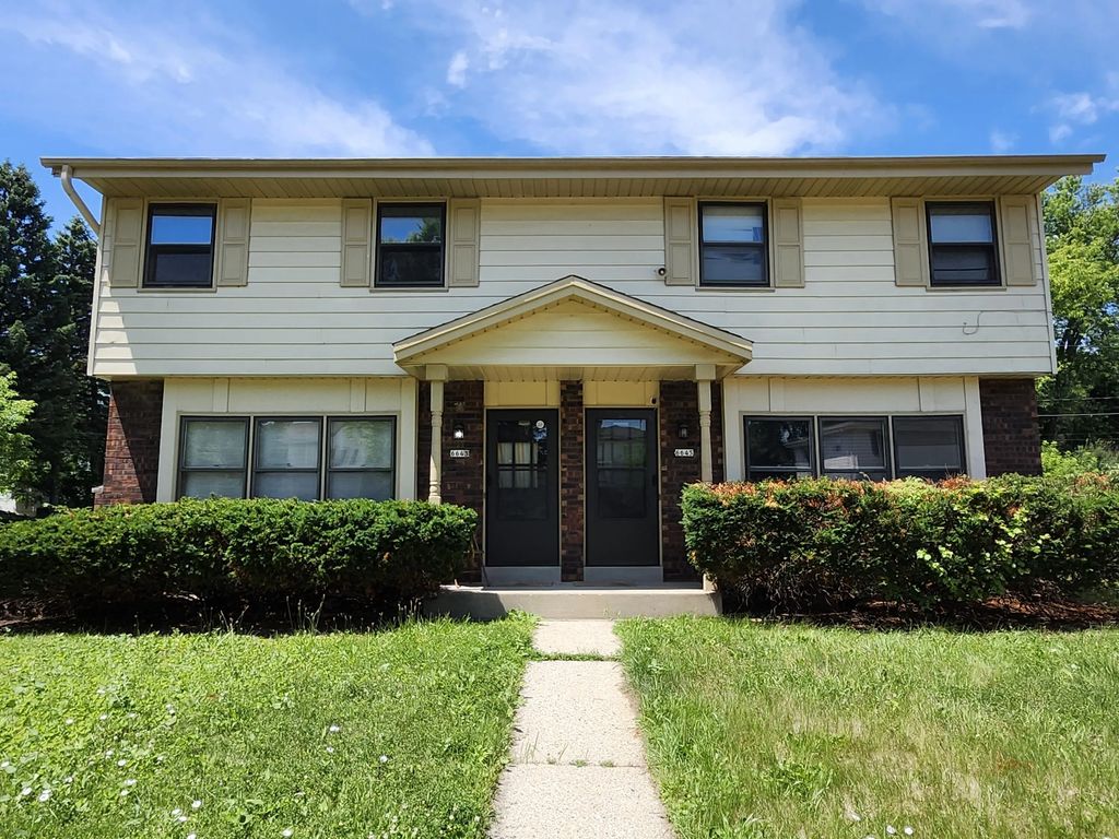 6643 N 55th St 6645, Milwaukee
