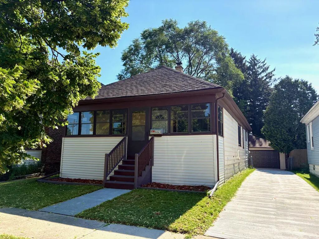6623 33rd Ave, Kenosha