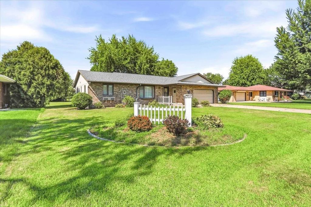 805 Spillway Dr, Campbell