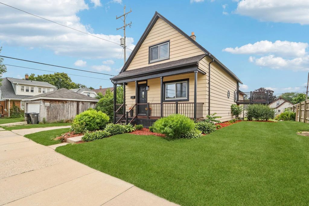 3959 E Underwood Ave, Cudahy