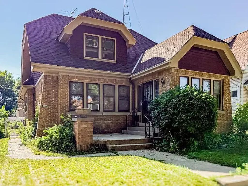 2359 N 56th St 2361, Milwaukee
