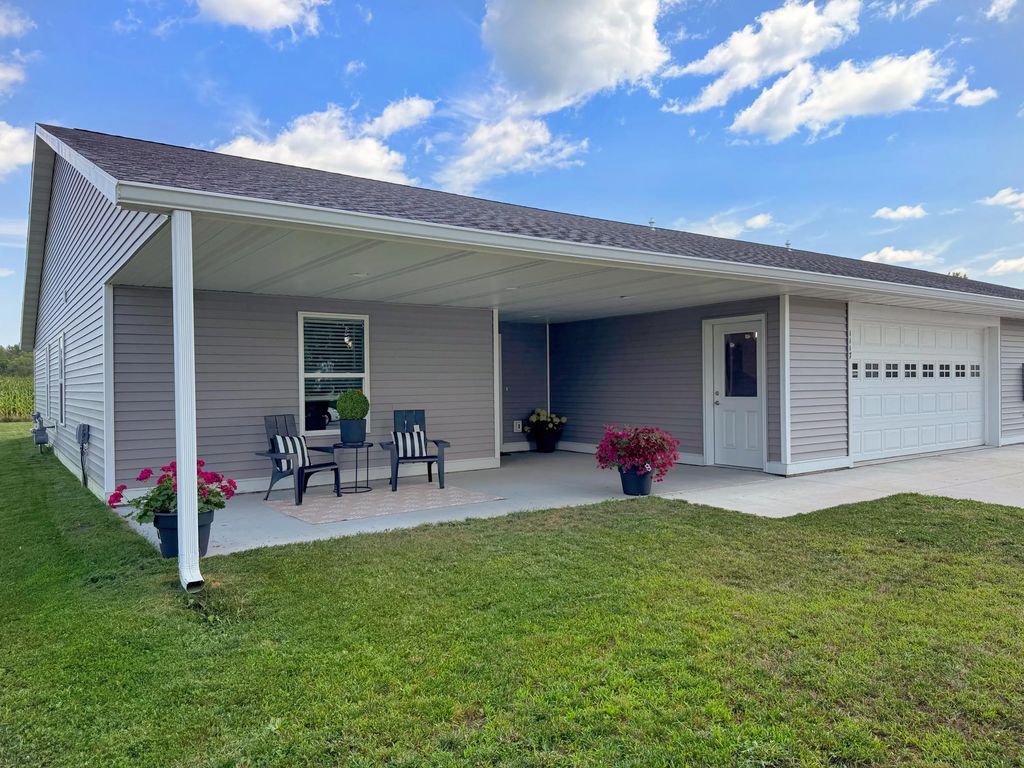 1117 John St, Sparta