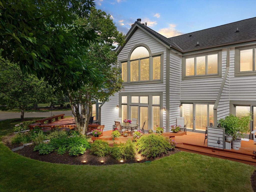 S75w17649 Harbor Cir C7, Muskego