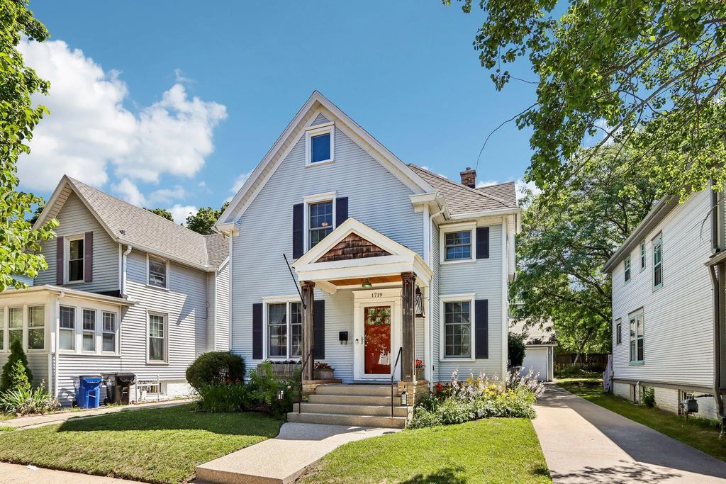 1719 Park Ave, Racine