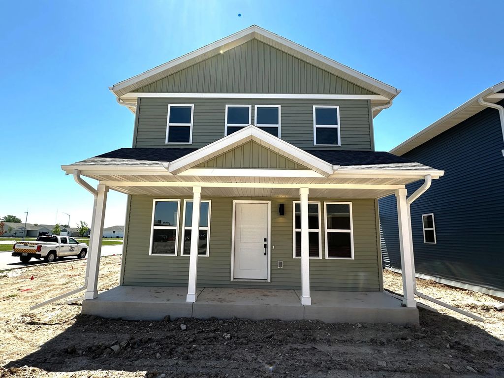 1052 Wipple Way, Sheboygan Falls