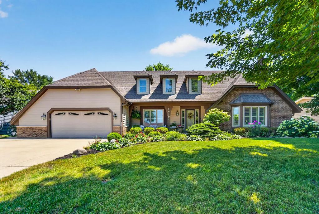8419 110th Ave, Pleasant Prairie