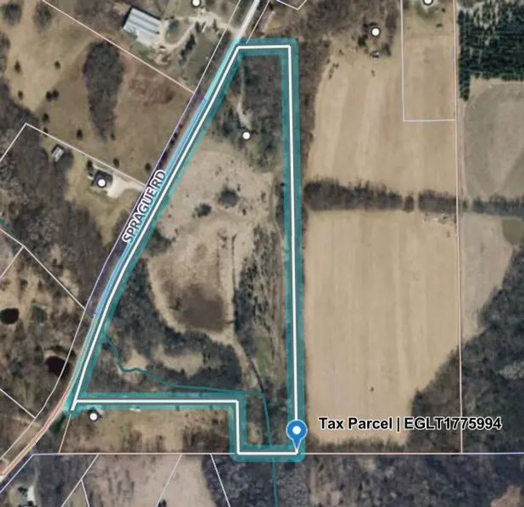 W347s7680 Sprague Rd, Eagle