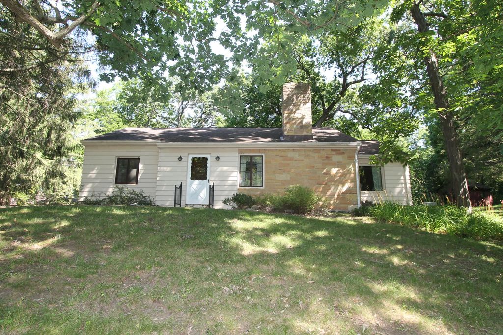 29306 Durand Ave, Burlington