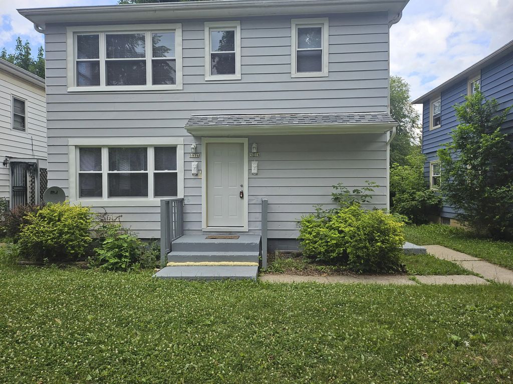 5914 N 37th St 5916, Milwaukee