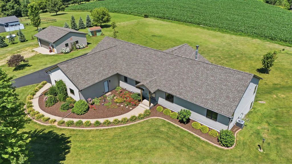 S1131 Ninety Meter Dr, Christiana