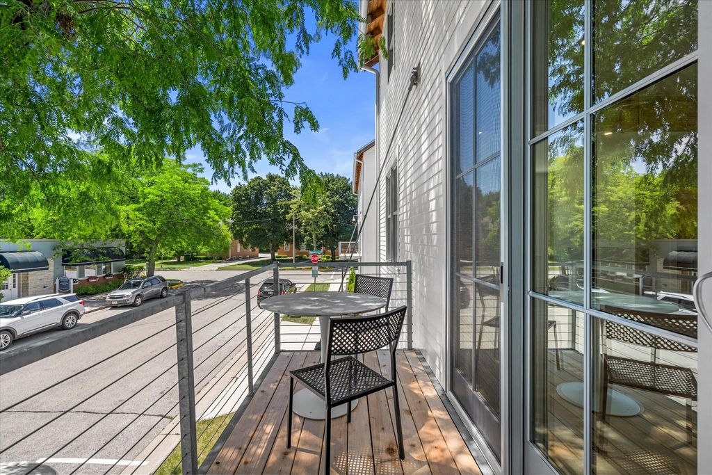 N52w6296 Mill St, Cedarburg