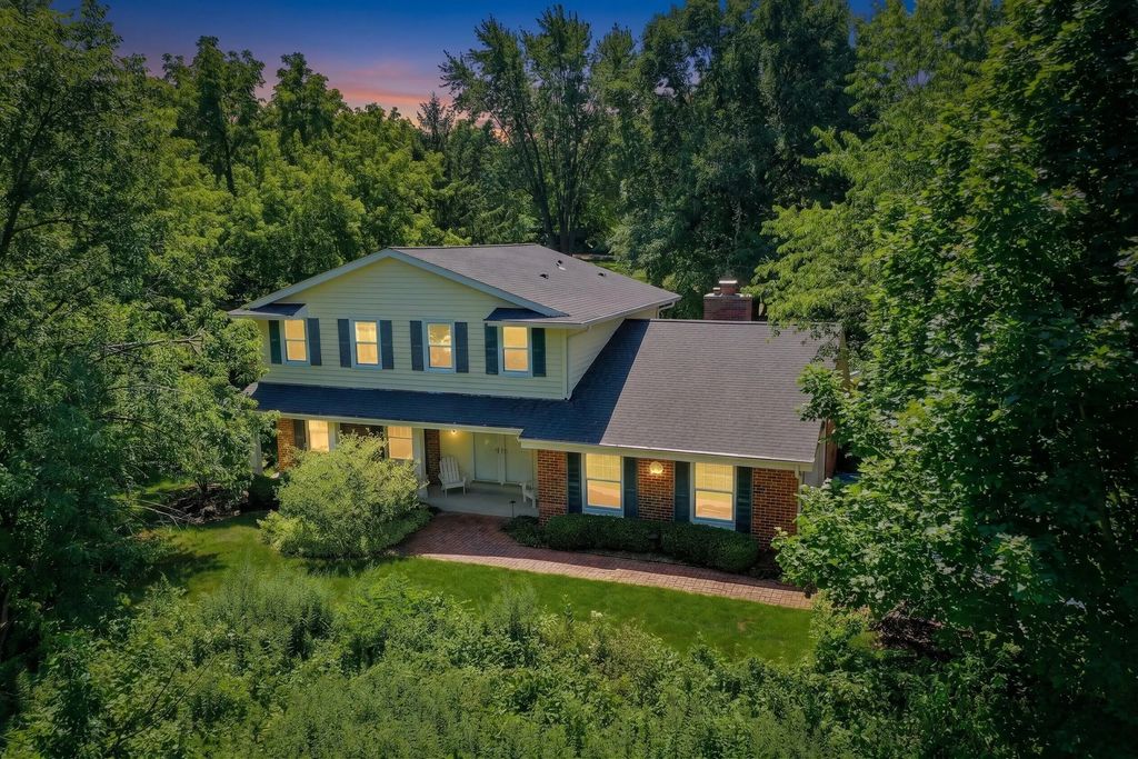 W264s7300 Kings Peak Ct, Vernon