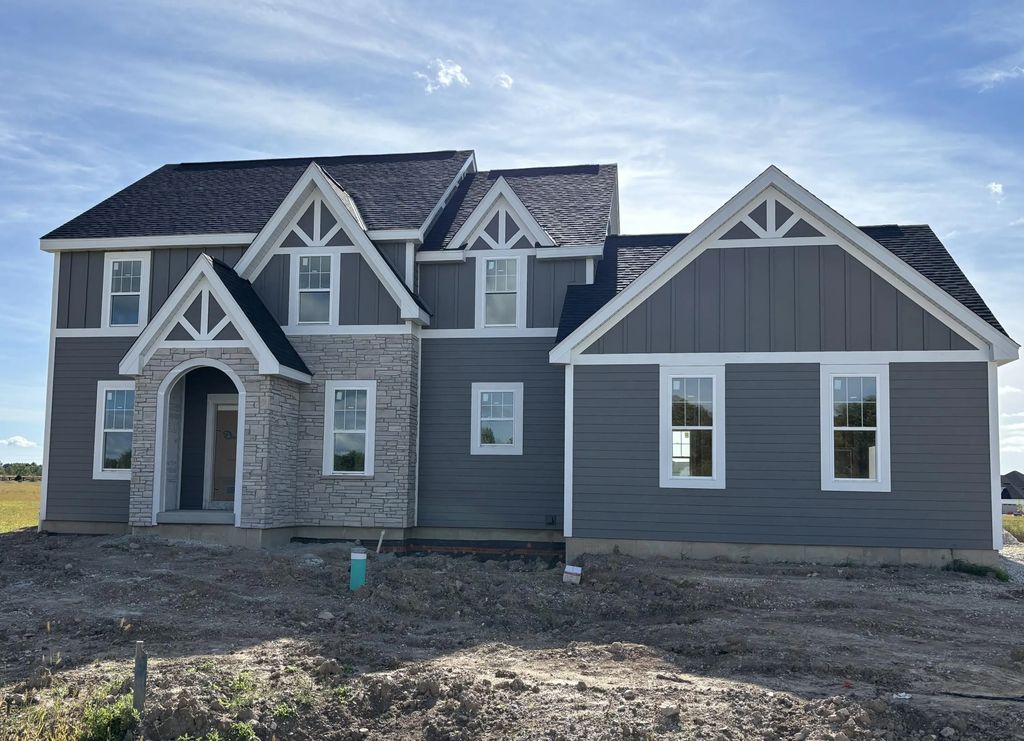 9333 W Cob Dr, Mequon