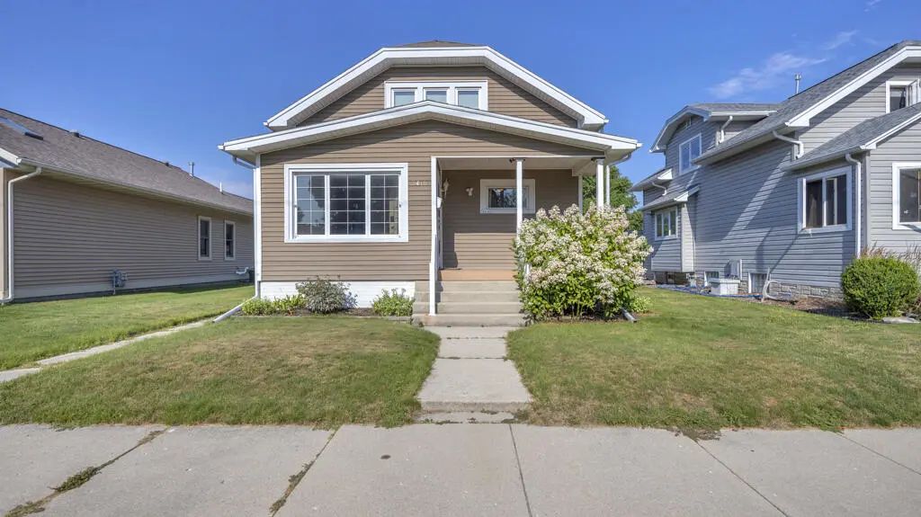 2410 S 10th St, Sheboygan