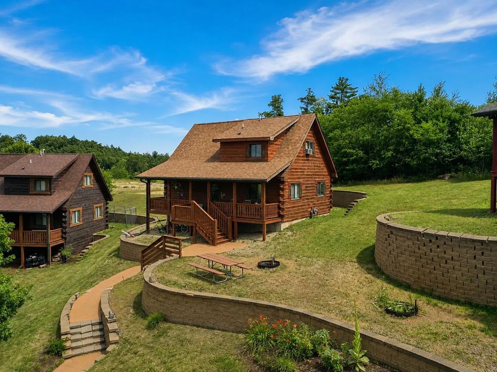 825 Waterslide Ct, Warrens