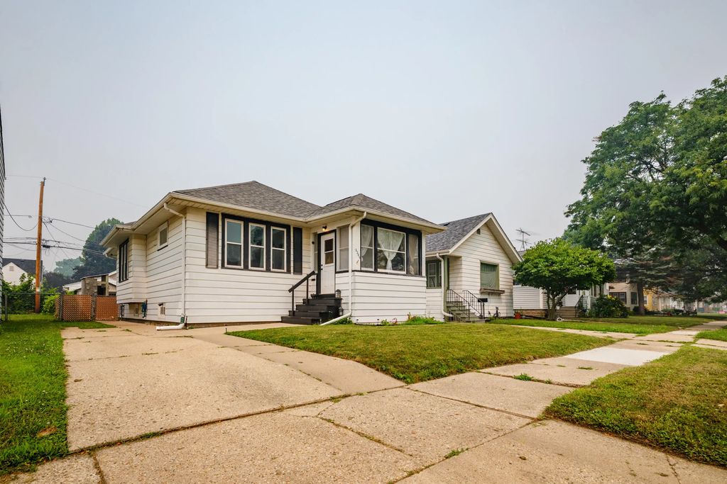 6206 33rd Ave, Kenosha
