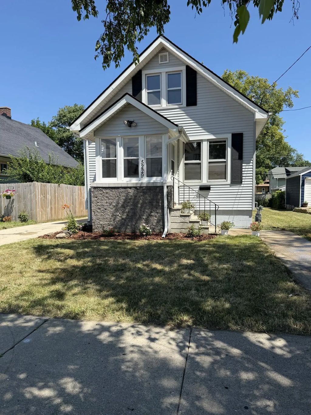 5229 33rd Ave, Kenosha