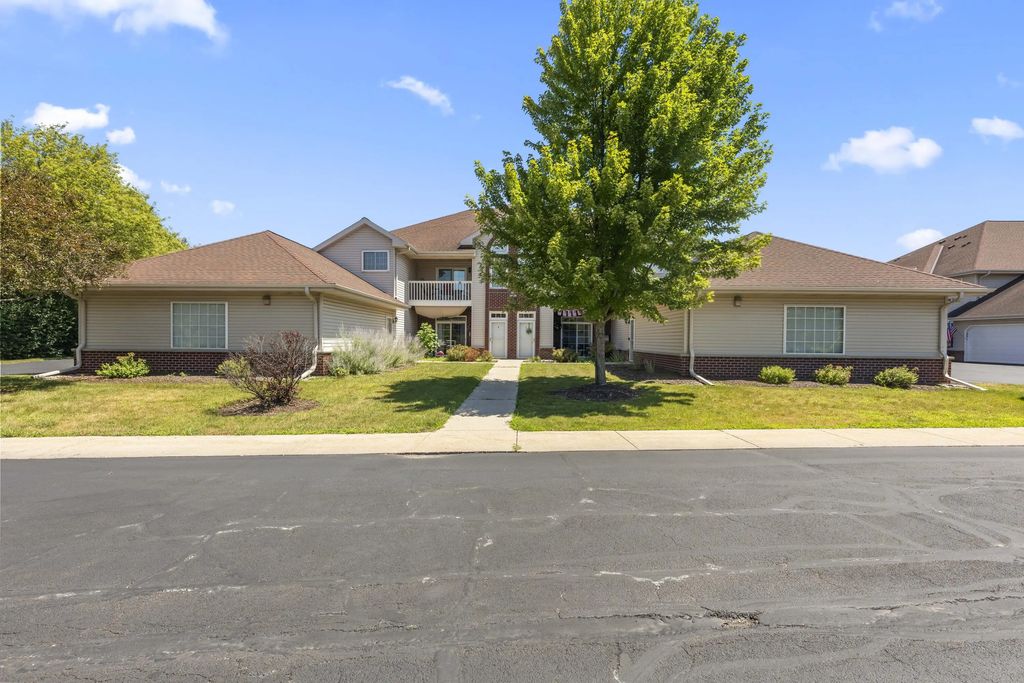 N43w32831 Rasmus Rd 12b, Nashotah