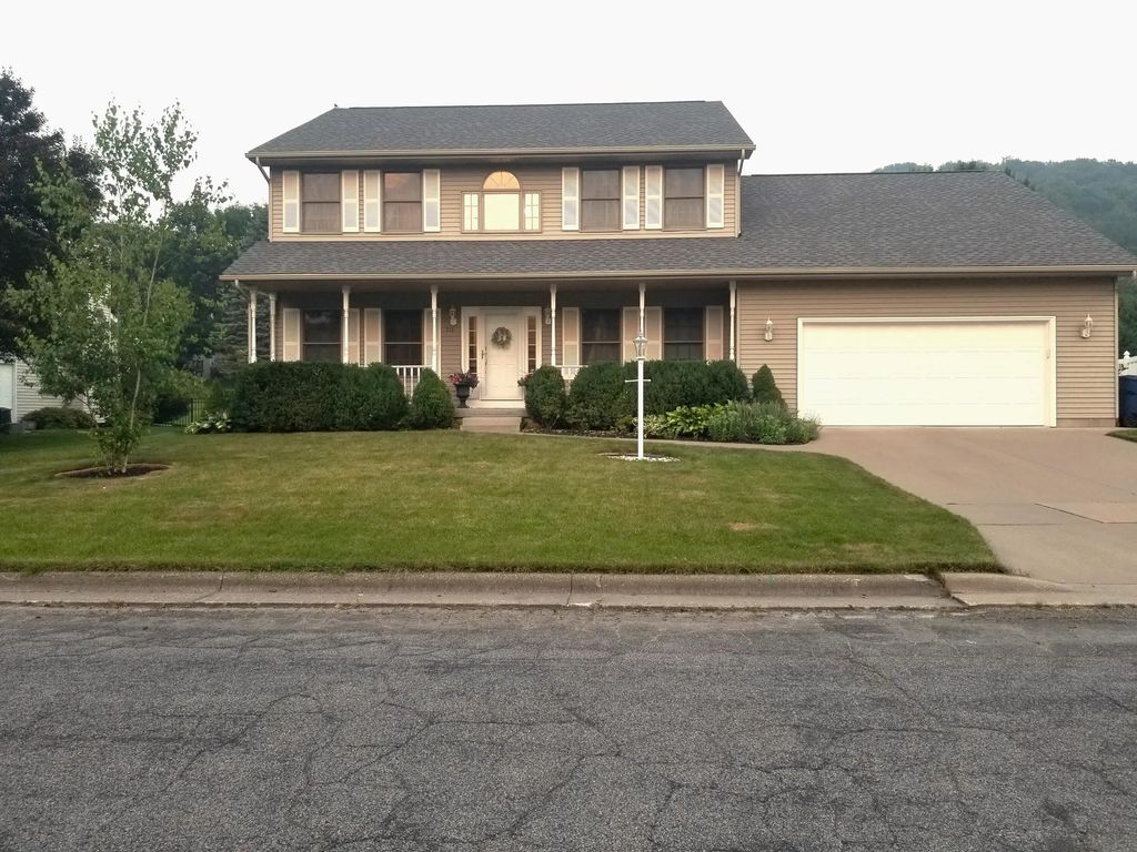 510 Stonebridge Ave, Onalaska