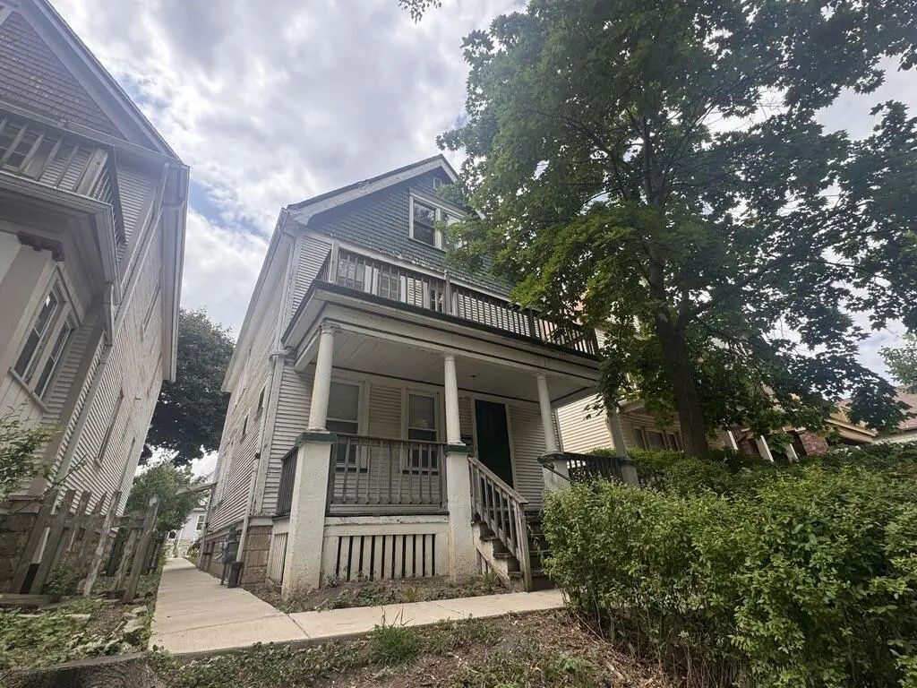 3059 N Bremen St, Milwaukee