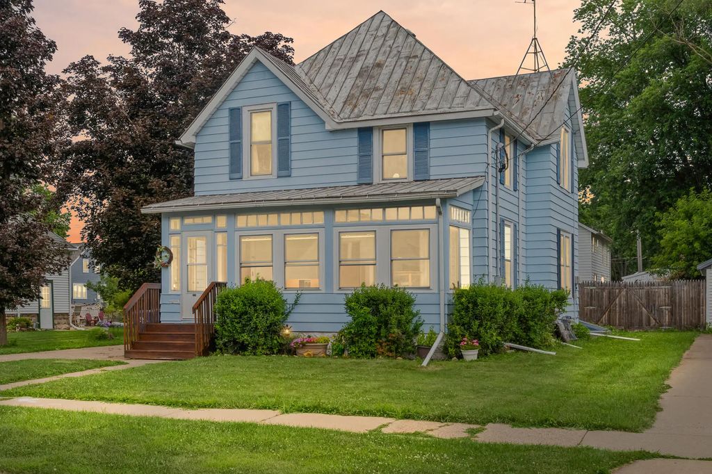 420 Monroe St, Sparta