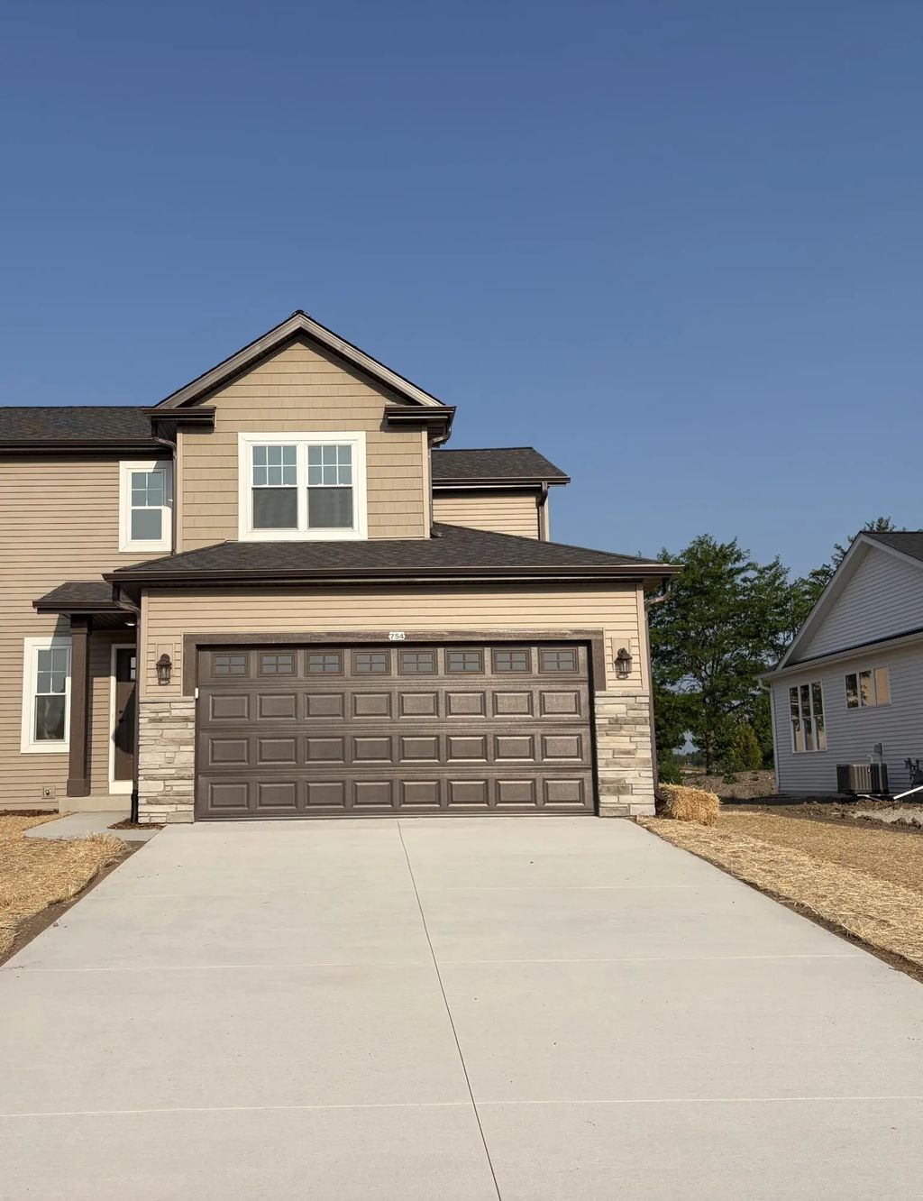 754 Pleasant Park Ct, Johnson Creek