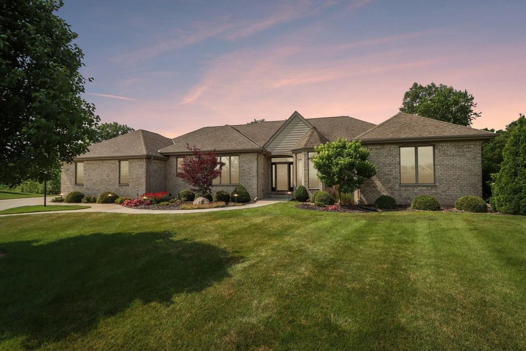 6735 Blue River Way, Caledonia