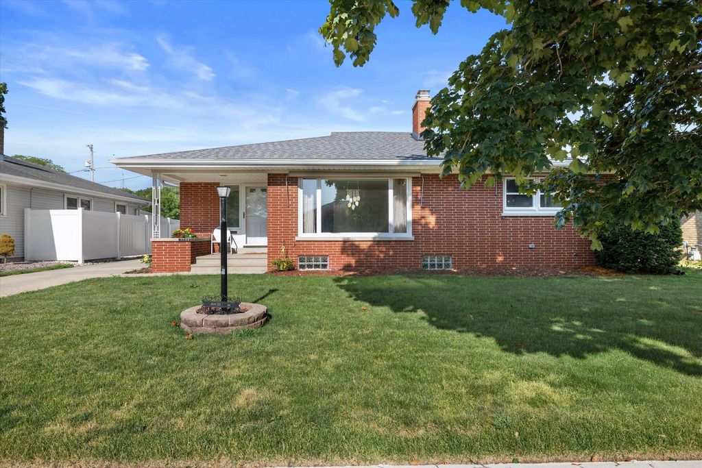 3544 21st Ave, Kenosha