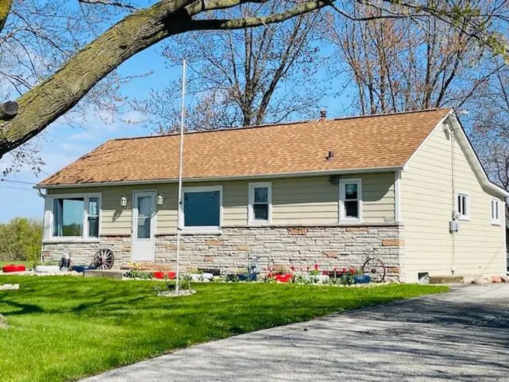 4490 County Highway Q -, Richfield