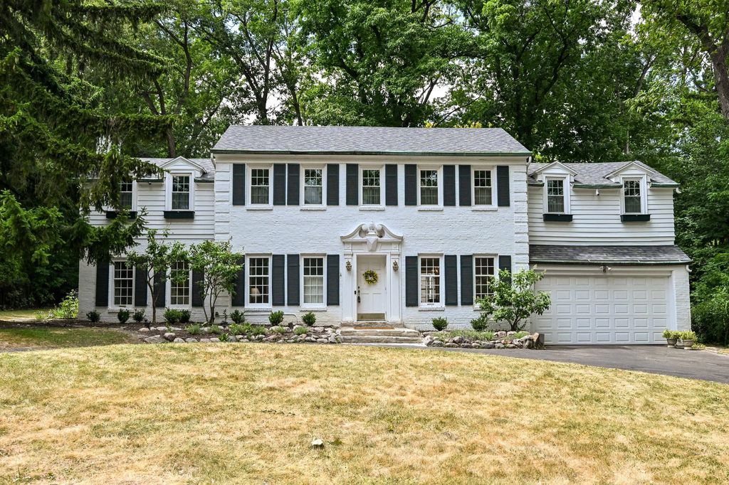 1065 Lower Ridgeway -, Elm Grove