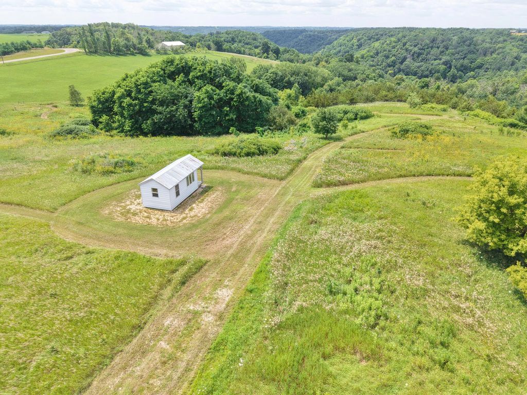 S5685 County Road Ss Rd, Liberty