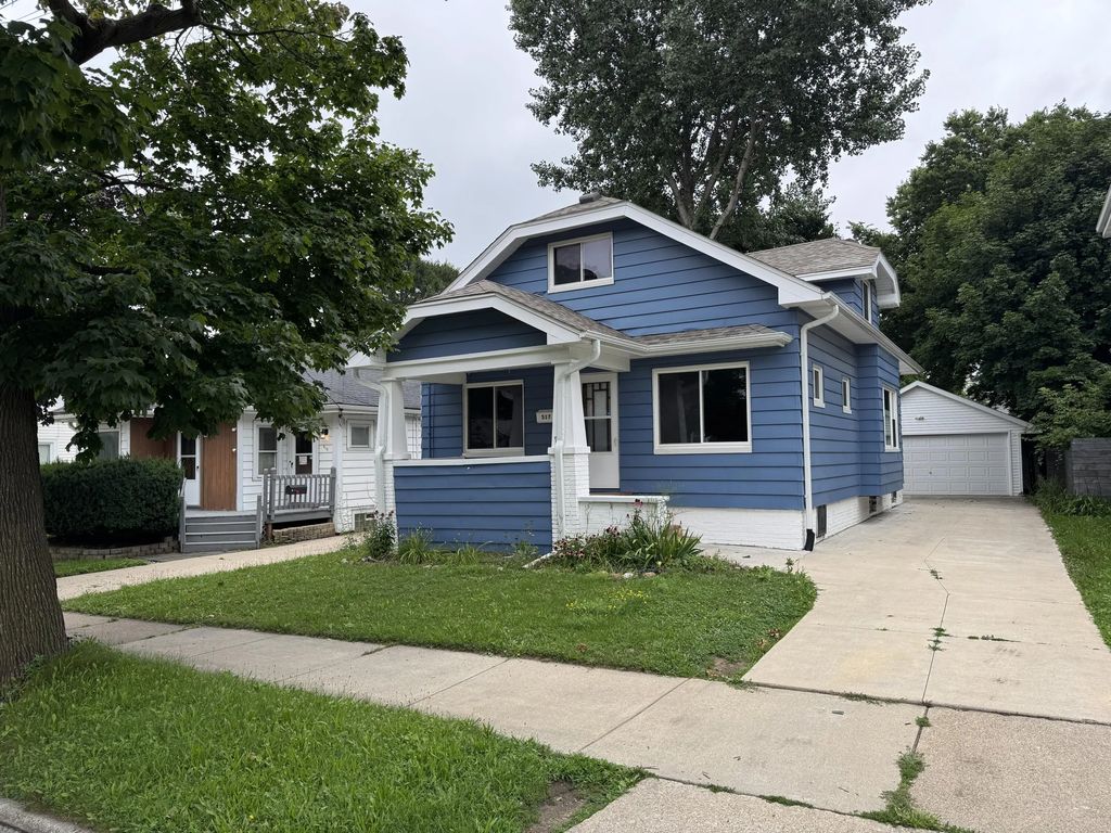 517 Hayes Ave, Racine