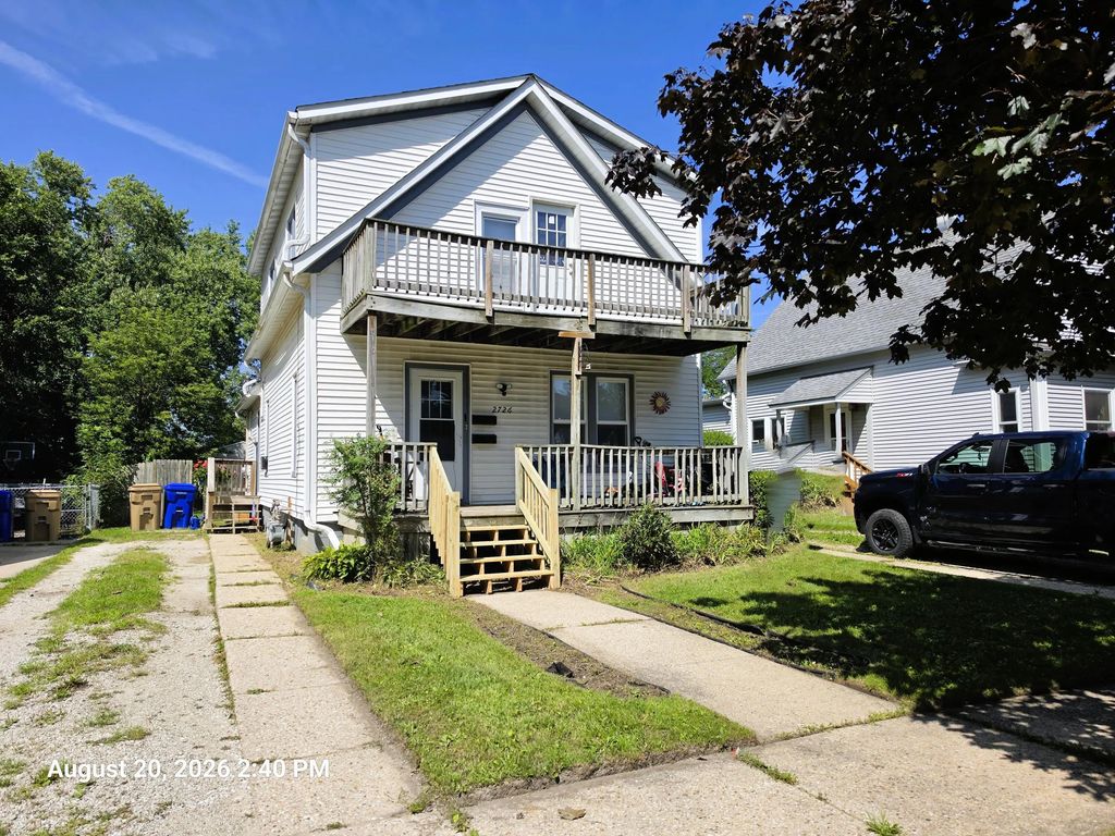 2726 71st St, Kenosha