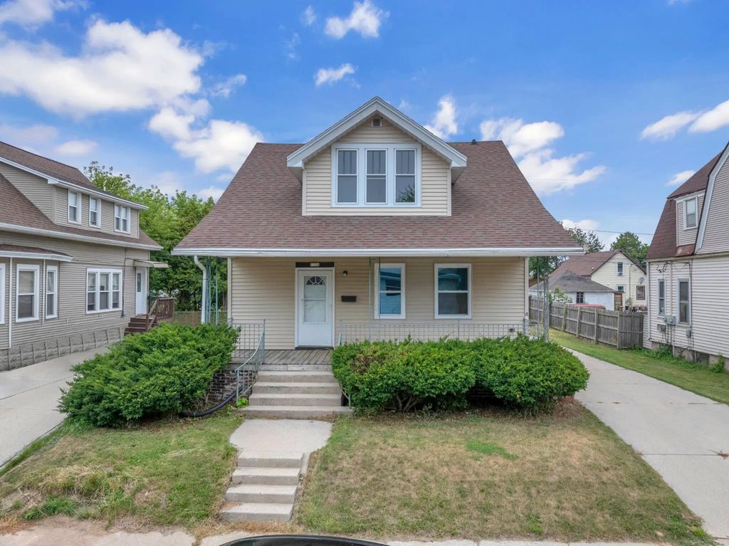 1534 Martin Ave, Sheboygan